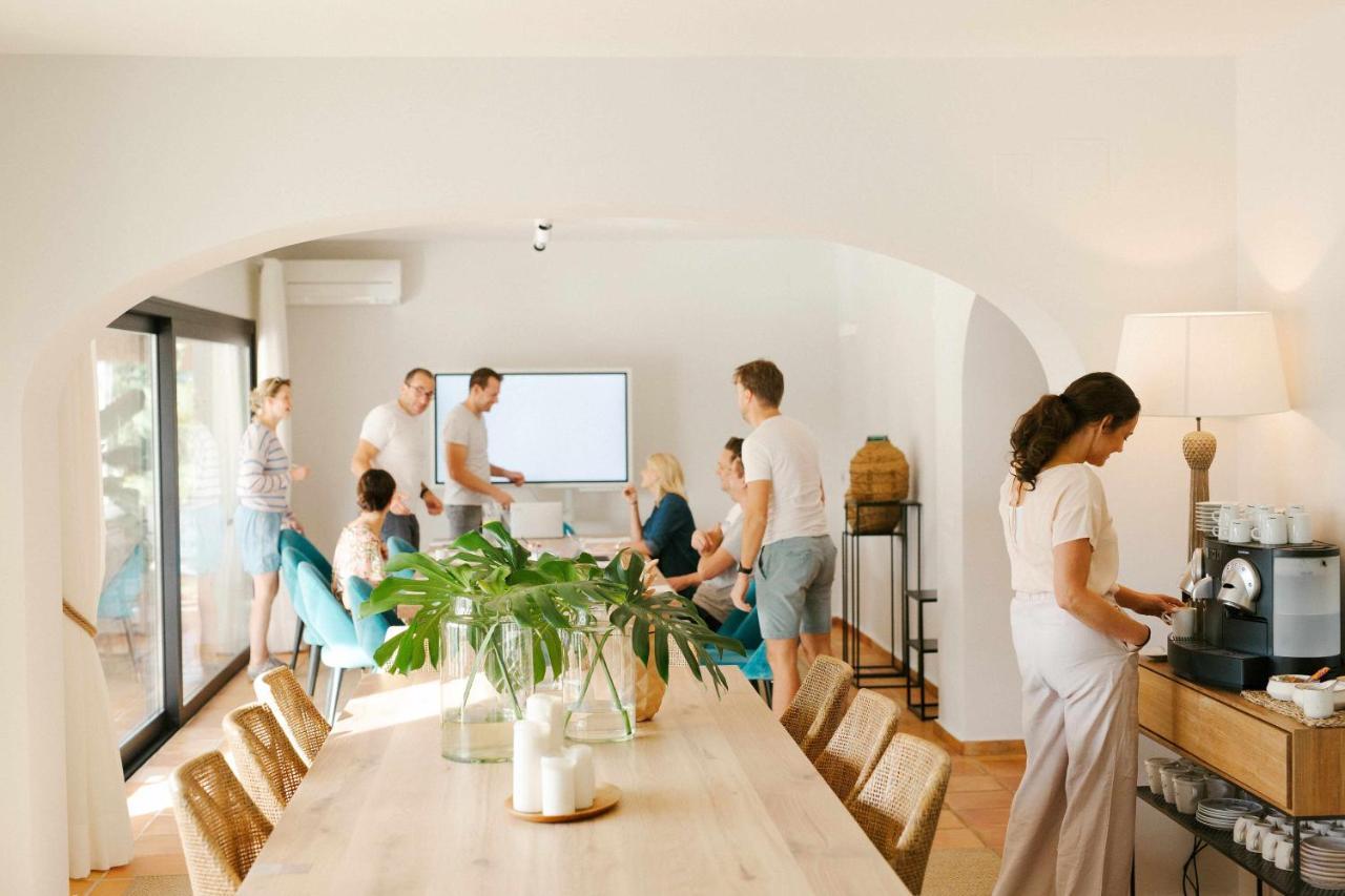 The Adelante House Ξενοδοχείο Γιαβέα Εξωτερικό φωτογραφία